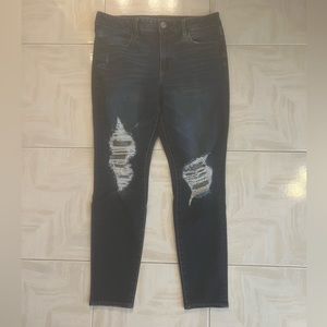 American Eagle Women’s Denim 360 Ne(x)t Level Stretch Ripped/Distressed Jeans